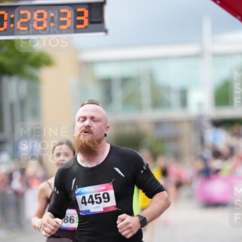 12.06.2026 - Holstenköstenlauf LAZAROV Photography http://msf.ph/oto/9740370 12.06.2026 17:58:32 Laufen 3513, 3578, 3861, 4026, 4458, 4459, 4505 meine-sportfotos.de