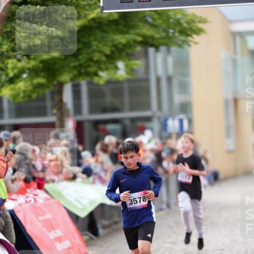 12.06.2026 - Holstenköstenlauf LAZAROV Photography http://msf.ph/oto/9740373 12.06.2026 17:58:29 Laufen 3370, 3457, 3513, 3578, 3861, 4234, 4295, 4310, 4458, 4459, 4779 meine-sportfotos.de