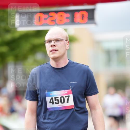 12.06.2026 - Holstenköstenlauf LAZAROV Photography http://msf.ph/oto/9740394 12.06.2026 17:58:08 Laufen 3303, 3312, 3747, 3880, 3894, 4033, 4507, 4784 meine-sportfotos.de