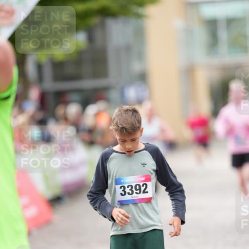 12.06.2026 - Holstenköstenlauf LAZAROV Photography http://msf.ph/oto/9740442 12.06.2026 17:57:27 Laufen 3264, 3392, 3406, 3407, 3464, 4533 meine-sportfotos.de