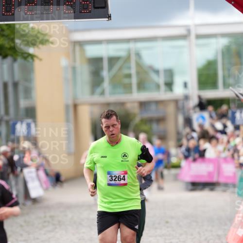 12.06.2026 - Holstenköstenlauf LAZAROV Photography http://msf.ph/oto/9740446 12.06.2026 17:57:23 Laufen 3264, 3392, 3406, 3666, 3899 meine-sportfotos.de