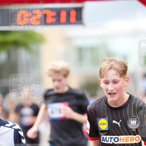 12.06.2026 - Holstenköstenlauf LAZAROV Photography http://msf.ph/oto/9740463 12.06.2026 17:57:09 Laufen 3032, 3542, 3600, 3927, 4715, 4716, 4783, 4803 meine-sportfotos.de