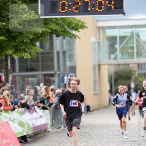 12.06.2026 - Holstenköstenlauf LAZAROV Photography http://msf.ph/oto/9740471 12.06.2026 17:57:02 Laufen 3600, 4715, 4716 meine-sportfotos.de