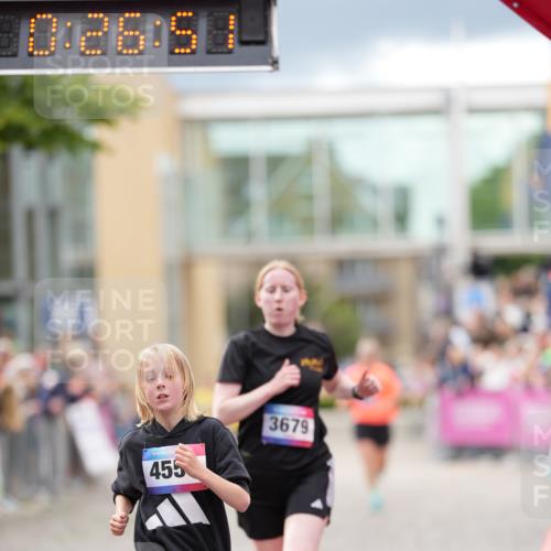 12.06.2026 - Holstenköstenlauf LAZAROV Photography http://msf.ph/oto/9740479 12.06.2026 17:56:49 Laufen 3484, 3679, 3742, 4559 meine-sportfotos.de