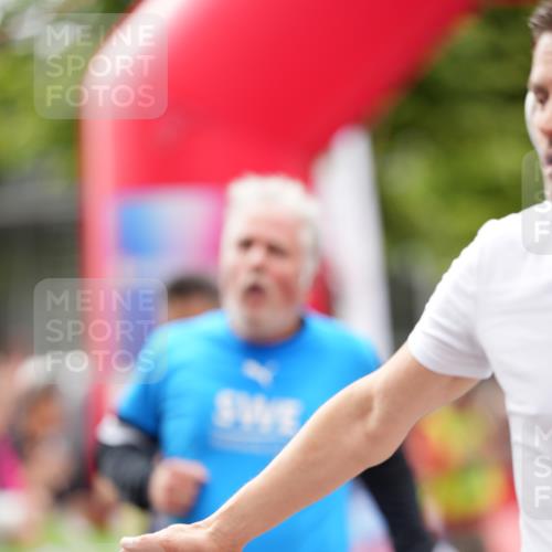 12.06.2026 - Holstenköstenlauf LAZAROV Photography http://msf.ph/oto/9740578 12.06.2026 17:55:17 Laufen 3148, 3308, 3345, 3672, 3673, 3701, 4264, 4448, 4473, 4734 meine-sportfotos.de