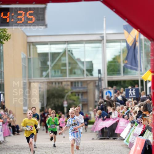 12.06.2026 - Holstenköstenlauf LAZAROV Photography http://msf.ph/oto/9740623 12.06.2026 17:54:33 Laufen 3576, 3970, 4011, 4035, 4061, 4634, 4674 meine-sportfotos.de