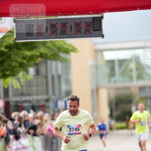 12.06.2026 - Holstenköstenlauf LAZAROV Photography http://msf.ph/oto/9740631 12.06.2026 17:54:23 Laufen 3025, 3745, 3882, 4061, 4484, 4634 meine-sportfotos.de