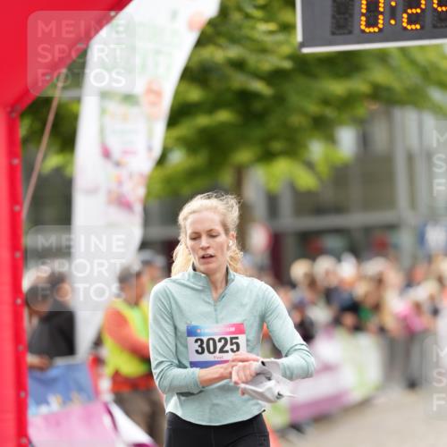 12.06.2026 - Holstenköstenlauf LAZAROV Photography http://msf.ph/oto/9740633 12.06.2026 17:54:21 Laufen 3025, 3745, 3882, 4484, 4713 meine-sportfotos.de