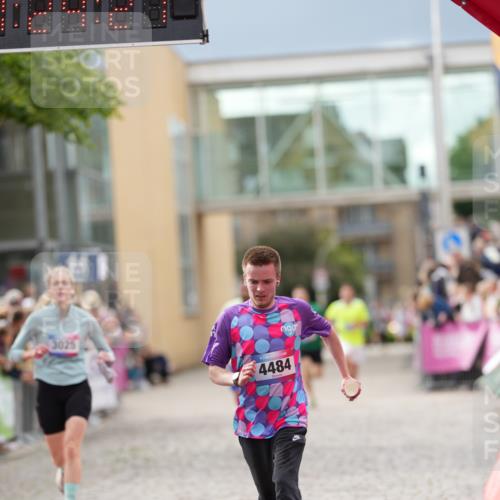 12.06.2026 - Holstenköstenlauf LAZAROV Photography http://msf.ph/oto/9740637 12.06.2026 17:54:19 Laufen 3025, 3745, 4484, 4713, 4775 meine-sportfotos.de