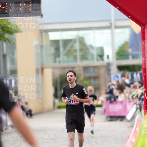12.06.2026 - Holstenköstenlauf LAZAROV Photography http://msf.ph/oto/9740642 12.06.2026 17:54:12 Laufen 3678, 3724, 3820, 3951, 4563, 4713, 4775 meine-sportfotos.de