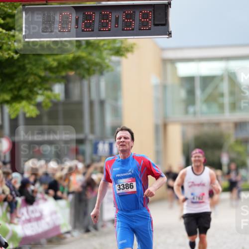 12.06.2026 - Holstenköstenlauf LAZAROV Photography http://msf.ph/oto/9740659 12.06.2026 17:53:57 Laufen 3336, 3386, 3453, 4455, 4550, 4762 meine-sportfotos.de