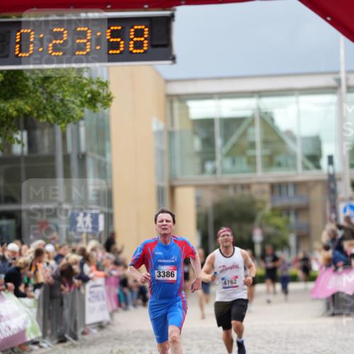 12.06.2026 - Holstenköstenlauf LAZAROV Photography http://msf.ph/oto/9740661 12.06.2026 17:53:56 Laufen 3336, 3386, 3453, 4455, 4550, 4762 meine-sportfotos.de