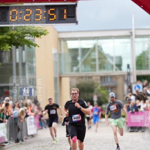 12.06.2026 - Holstenköstenlauf LAZAROV Photography http://msf.ph/oto/9740670 12.06.2026 17:53:49 Laufen 3152, 3336, 3453, 4455, 4462, 4550 meine-sportfotos.de