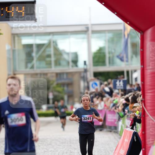 12.06.2026 - Holstenköstenlauf LAZAROV Photography http://msf.ph/oto/9740720 12.06.2026 17:52:42 Laufen 3050, 3241 meine-sportfotos.de