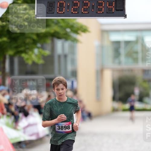 12.06.2026 - Holstenköstenlauf LAZAROV Photography http://msf.ph/oto/9740725 12.06.2026 17:52:32 Laufen 3898 meine-sportfotos.de