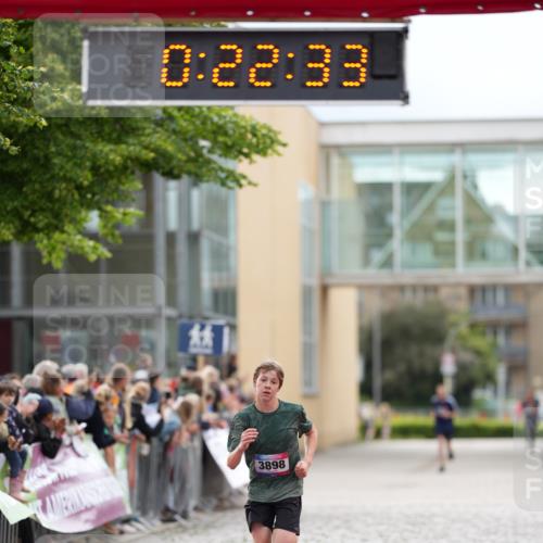 12.06.2026 - Holstenköstenlauf LAZAROV Photography http://msf.ph/oto/9740729 12.06.2026 17:52:31 Laufen 3898 meine-sportfotos.de