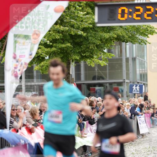 12.06.2026 - Holstenköstenlauf LAZAROV Photography http://msf.ph/oto/9740731 12.06.2026 17:52:11 Laufen 4568, 4621, 4690 meine-sportfotos.de