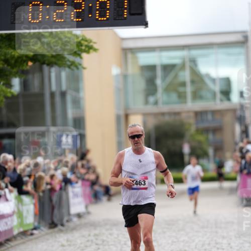 12.06.2026 - Holstenköstenlauf LAZAROV Photography http://msf.ph/oto/9740741 12.06.2026 17:51:59 Laufen 3334, 4463, 4787 meine-sportfotos.de