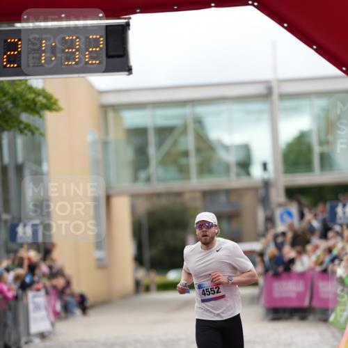 12.06.2026 - Holstenköstenlauf LAZAROV Photography http://msf.ph/oto/9740757 12.06.2026 17:51:30 Laufen 3953, 4552 meine-sportfotos.de