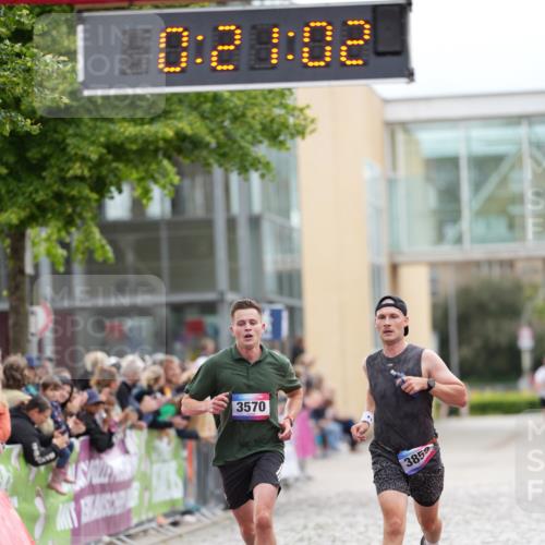 12.06.2026 - Holstenköstenlauf LAZAROV Photography http://msf.ph/oto/9740777 12.06.2026 17:51:00 Laufen 3570, 3859, 3876 meine-sportfotos.de