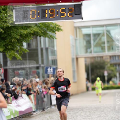 12.06.2026 - Holstenköstenlauf LAZAROV Photography http://msf.ph/oto/9740791 12.06.2026 17:49:50 Laufen 3636, 4520 meine-sportfotos.de