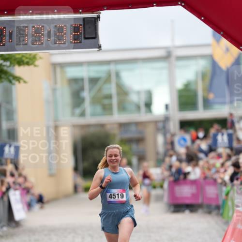 12.06.2026 - Holstenköstenlauf LAZAROV Photography http://msf.ph/oto/9740805 12.06.2026 17:49:30 Laufen 3928, 4519, 4811 meine-sportfotos.de