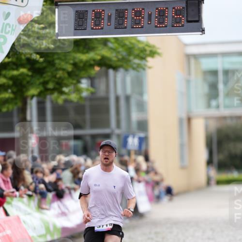 12.06.2026 - Holstenköstenlauf LAZAROV Photography http://msf.ph/oto/9740829 12.06.2026 17:49:03 Laufen 3059, 3719 meine-sportfotos.de