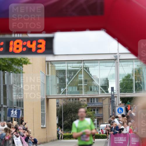 12.06.2026 - Holstenköstenlauf LAZAROV Photography http://msf.ph/oto/9740847 12.06.2026 17:48:41 Laufen 3311, 3314, 3438, 4202 meine-sportfotos.de