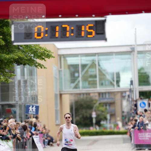 12.06.2026 - Holstenköstenlauf LAZAROV Photography http://msf.ph/oto/9740868 12.06.2026 17:47:13 Laufen 3831 meine-sportfotos.de