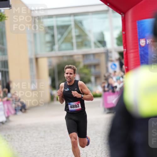 12.06.2026 - Holstenköstenlauf LAZAROV Photography http://msf.ph/oto/9740872 12.06.2026 17:46:47 Laufen 4892 meine-sportfotos.de