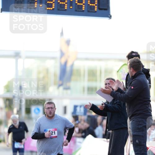 12.06.2026 - Holstenköstenlauf LAZAROV Photography http://msf.ph/oto/9740915 12.06.2026 20:34:42 Laufen 21, 3, 3221 meine-sportfotos.de