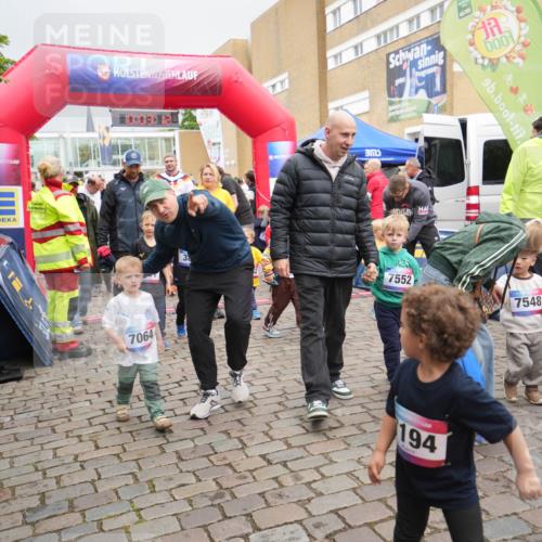 12.06.2026 - Holstenköstenlauf LAZAROV Photography http://msf.ph/oto/9740942 12.06.2026 15:03:12 Laufen 10, 03, 12, 7064, 9, 3, 7552, 7548, 194 meine-sportfotos.de