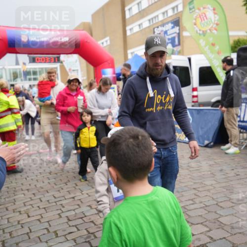 12.06.2026 - Holstenköstenlauf LAZAROV Photography http://msf.ph/oto/9740954 12.06.2026 15:03:32 Laufen 0, 03, 3, 17, 000 meine-sportfotos.de