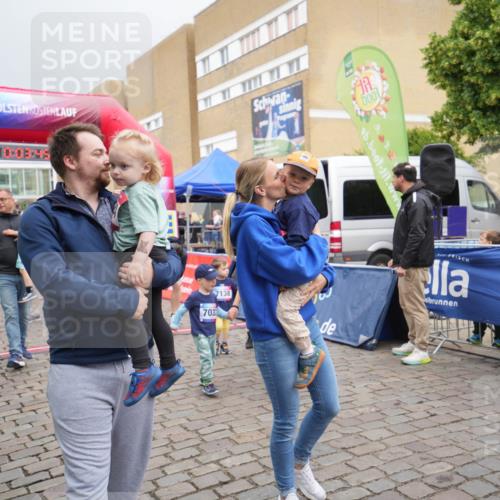 12.06.2026 - Holstenköstenlauf LAZAROV Photography http://msf.ph/oto/9740961 12.06.2026 15:03:45 Laufen 10, 09, 9, 600, 703, 7138, 2 meine-sportfotos.de