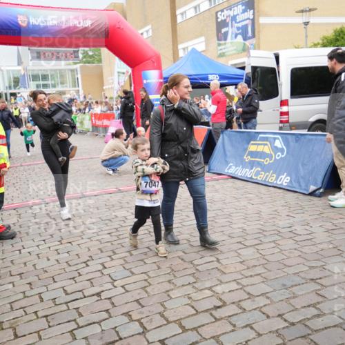12.06.2026 - Holstenköstenlauf LAZAROV Photography http://msf.ph/oto/9740976 12.06.2026 15:04:06 Laufen 7047 meine-sportfotos.de