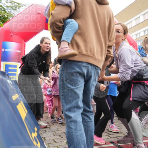 12.06.2026 - Holstenköstenlauf LAZAROV Photography http://msf.ph/oto/9741011 12.06.2026 15:10:46 Laufen 708, 8 meine-sportfotos.de