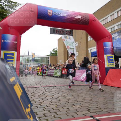 12.06.2026 - Holstenköstenlauf LAZAROV Photography http://msf.ph/oto/9741046 12.06.2026 15:12:50 Laufen 750, 7167, 7016, 7114 meine-sportfotos.de