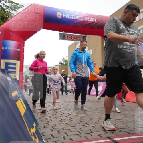12.06.2026 - Holstenköstenlauf LAZAROV Photography http://msf.ph/oto/9741048 12.06.2026 15:12:57 Laufen 7526, 0, 02, 28, 7471, 14 meine-sportfotos.de