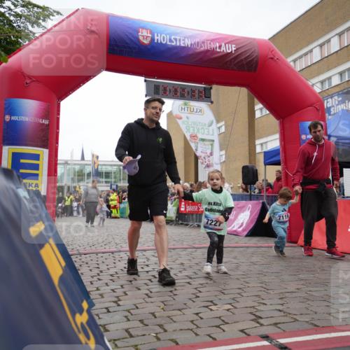 12.06.2026 - Holstenköstenlauf LAZAROV Photography http://msf.ph/oto/9741103 12.06.2026 15:15:04 Laufen 7227, 7119 meine-sportfotos.de