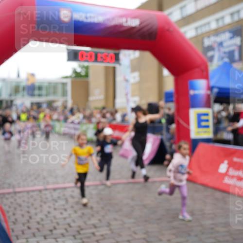 12.06.2026 - Holstenköstenlauf LAZAROV Photography http://msf.ph/oto/9741129 12.06.2026 15:12:21 Laufen 0, 0, 650 meine-sportfotos.de