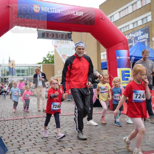 12.06.2026 - Holstenköstenlauf LAZAROV Photography http://msf.ph/oto/9741173 12.06.2026 15:13:25 Laufen 7461, 7092, 7240, 7491, 7072, 724 meine-sportfotos.de