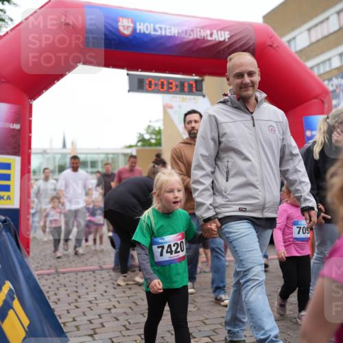 12.06.2026 - Holstenköstenlauf LAZAROV Photography http://msf.ph/oto/9741187 12.06.2026 15:13:48 Laufen 0, 03, 7420, 709 meine-sportfotos.de