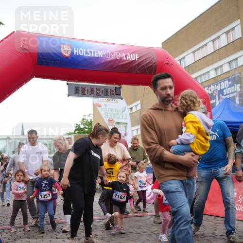 12.06.2026 - Holstenköstenlauf LAZAROV Photography http://msf.ph/oto/9741188 12.06.2026 15:13:49 Laufen 7451, 7357, 165, 7046, 7103 meine-sportfotos.de
