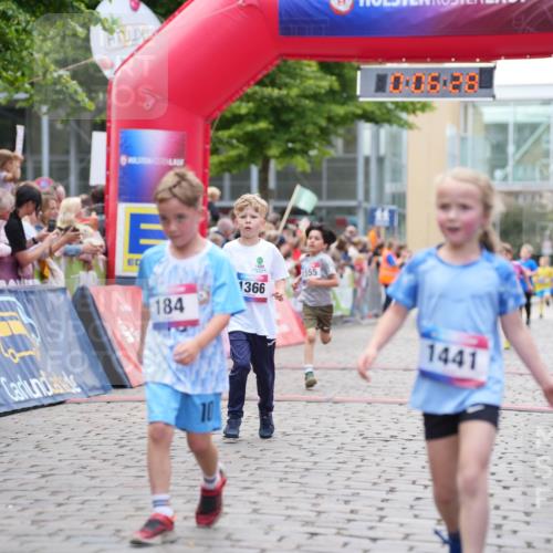 12.06.2026 - Holstenköstenlauf LAZAROV Photography http://msf.ph/oto/9741262 12.06.2026 15:36:31 Laufen 184, 10, 1366, 1555, 10, 06, 28, 1441, 58, 78, 84, 103, 189, 362, 400, 1366, 1369, 1402, 1458, 1555 meine-sportfotos.de