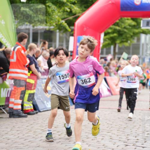 12.06.2026 - Holstenköstenlauf LAZAROV Photography http://msf.ph/oto/9741271 12.06.2026 15:36:37 Laufen 1555, 362, 1369, 06, 39, 36, 58, 74, 78, 84, 103, 186, 400, 783, 1267, 1369, 1402, 1458 meine-sportfotos.de