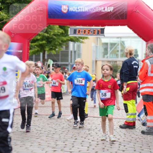 12.06.2026 - Holstenköstenlauf LAZAROV Photography http://msf.ph/oto/9741276 12.06.2026 15:36:40 Laufen 1369, 1458, 78, 84, 103, 58, 36, 74, 78, 84, 186, 400, 783, 1267, 1402 meine-sportfotos.de