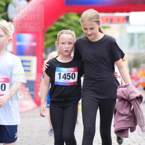 12.06.2026 - Holstenköstenlauf LAZAROV Photography http://msf.ph/oto/9741308 12.06.2026 15:37:09 Laufen 53, 1260, 36, 1450, 56, 81, 91, 187, 365, 530, 535, 762, 768, 1417 meine-sportfotos.de