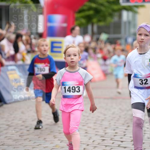 12.06.2026 - Holstenköstenlauf LAZAROV Photography http://msf.ph/oto/9741339 12.06.2026 15:37:35 Laufen 780, 36, 1493, 32, 65, 358, 363, 411, 413, 525, 764, 788, 1141, 1266, 1376, 1415, 1500 meine-sportfotos.de