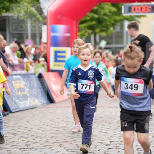 12.06.2026 - Holstenköstenlauf LAZAROV Photography http://msf.ph/oto/9741380 12.06.2026 15:38:16 Laufen 403, 771, 349, 12, 24, 40, 105, 139, 185, 350, 351, 399, 793, 1146, 1364, 1462 meine-sportfotos.de