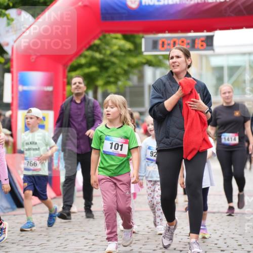 12.06.2026 - Holstenköstenlauf LAZAROV Photography http://msf.ph/oto/9741439 12.06.2026 15:39:18 Laufen 1522, 766, 101, 0, 09, 16, 1414, 92, 54, 104, 134, 527, 534, 540, 1374, 1414, 1420, 1489 meine-sportfotos.de